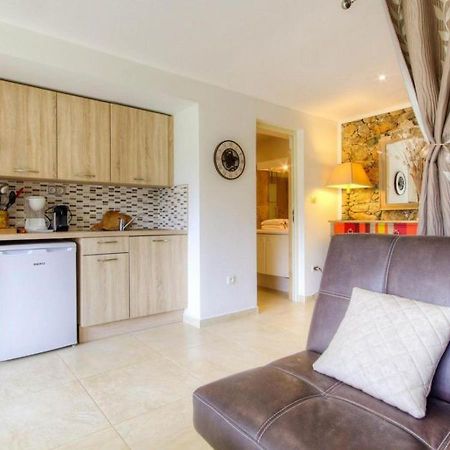 Studio Confortable Avec Vue Sur La Montagne A Moltifao 30M² Jardin المظهر الخارجي الصورة