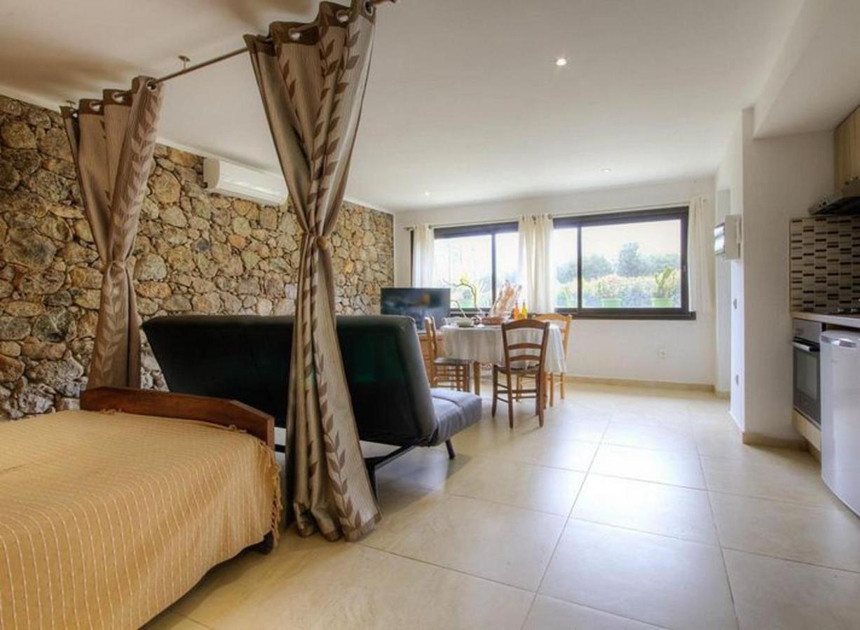 Studio Confortable Avec Vue Sur La Montagne A Moltifao 30M² Jardin المظهر الخارجي الصورة